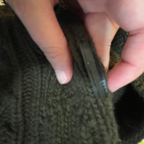 Theory Mixed Cable Knit Sweater in Military Green Brown Size XS wool cashmere - Picture 11 of 14